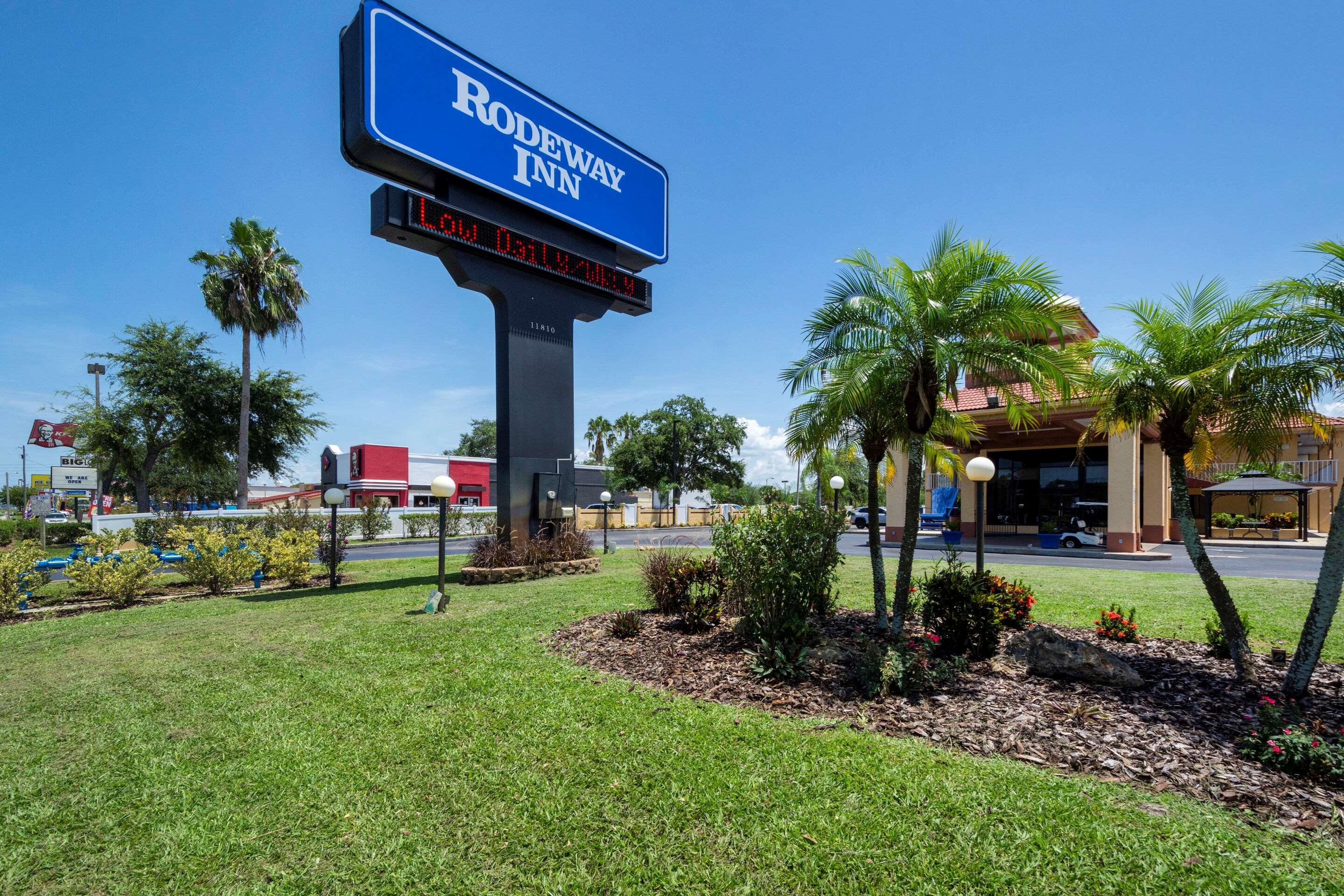 Rodeway Inn Port Richey North エクステリア 写真